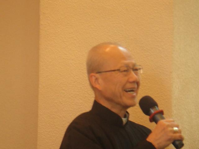 Bishop Tong.JPG